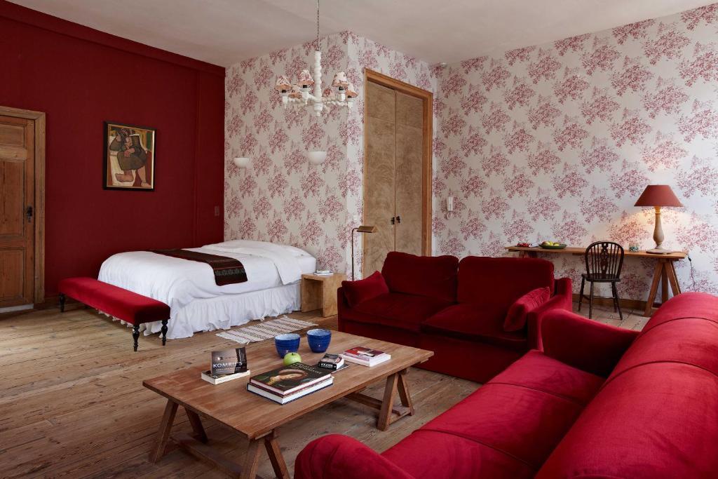 Standard Suite